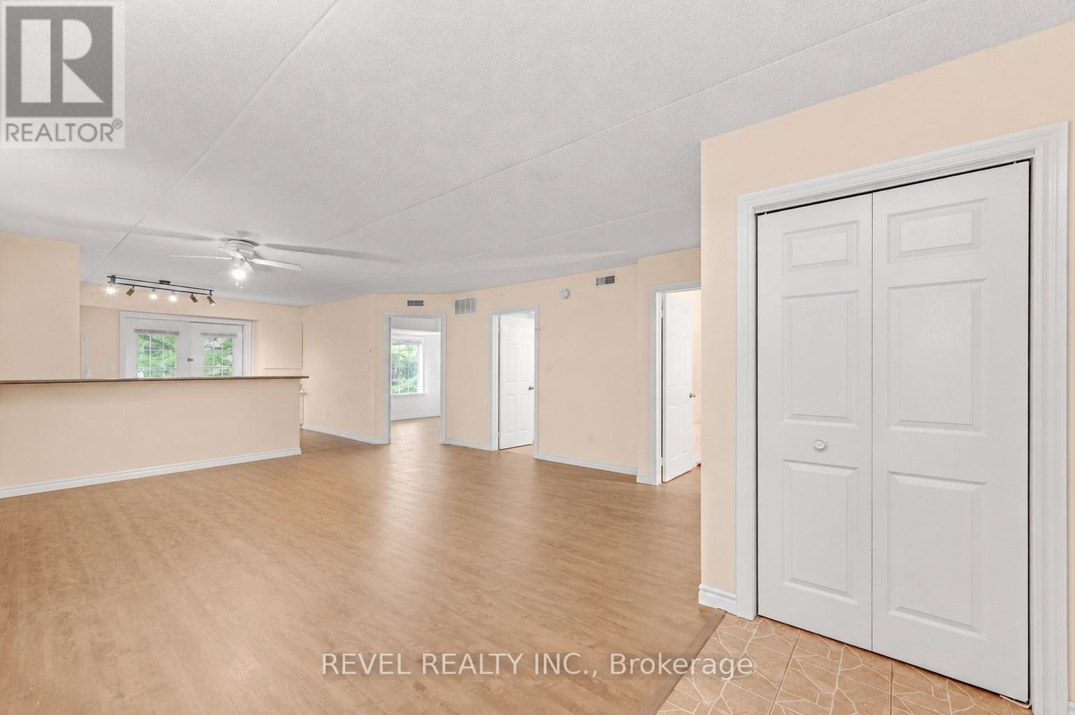 105 - 1441 Walkers Line, Burlington, Ontario  L7M 4P2 - Photo 5 - W13625720