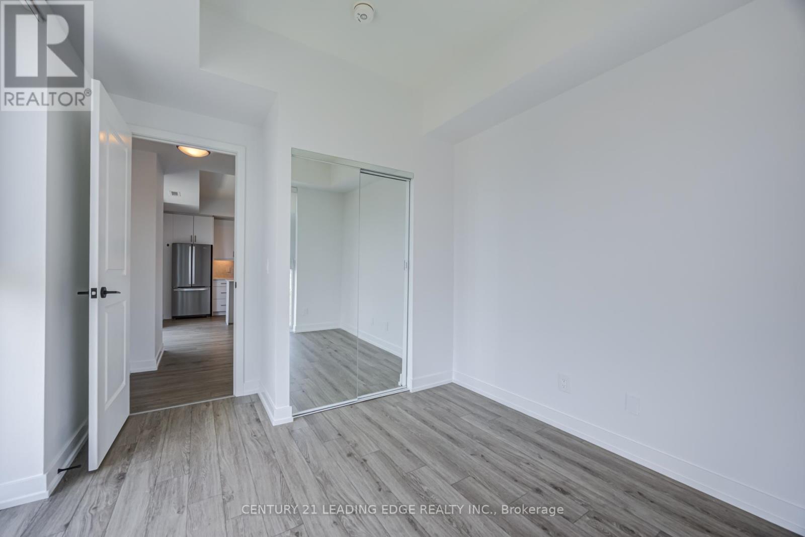 2002 - 335 Wheat Boom Drive, Oakville, Ontario  L6H 7Y1 - Photo 14 - W13625734