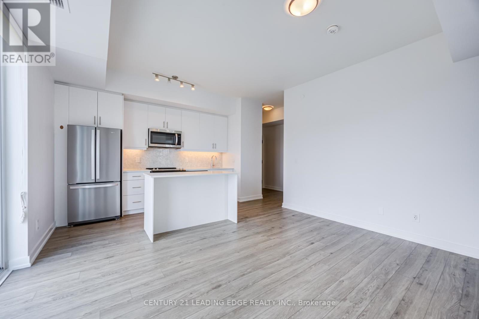 2002 - 335 Wheat Boom Drive, Oakville, Ontario  L6H 7Y1 - Photo 3 - W13625734