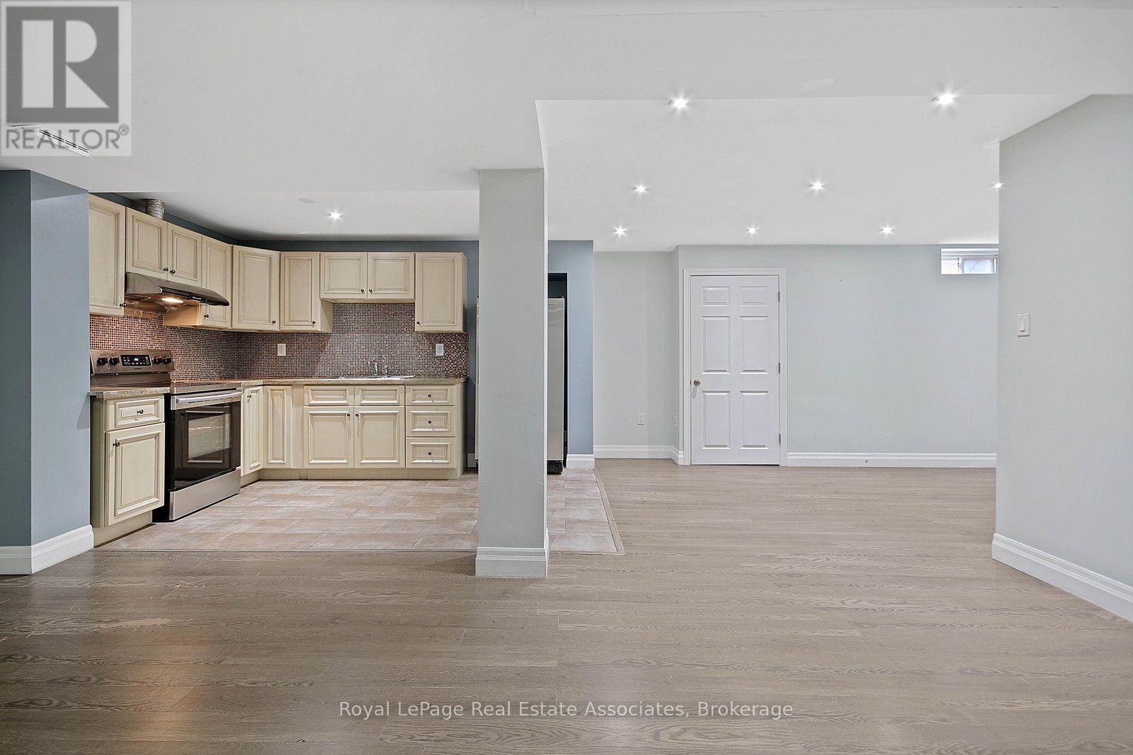 Lower - 16 Sergio Marchi Street, Toronto, Ontario  M3L 0B7 - Photo 6 - W13625740