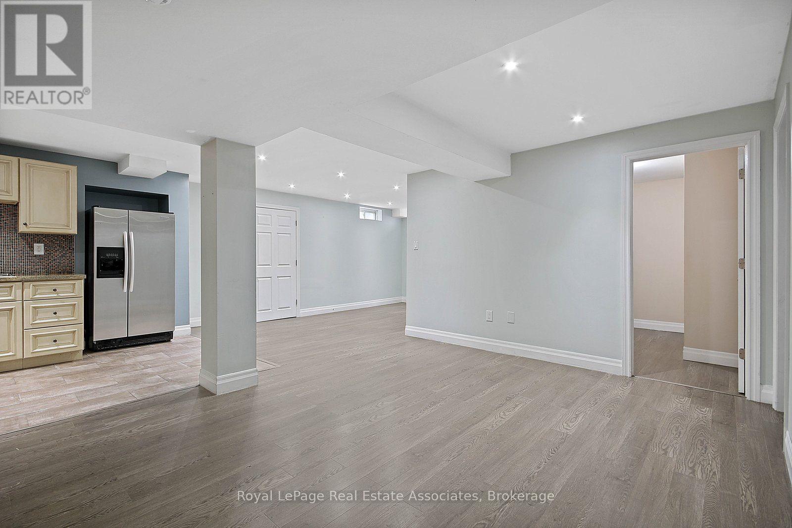 Lower - 16 Sergio Marchi Street, Toronto, Ontario  M3L 0B7 - Photo 8 - W13625740