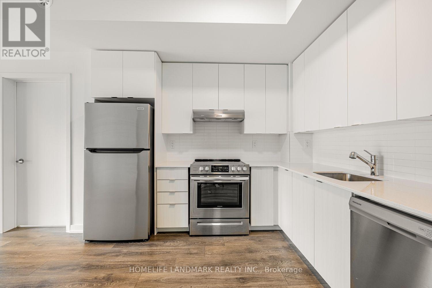 201 - 120 Canon Jackson Drive, Toronto, Ontario  M6M 0B8 - Photo 5 - W13625746