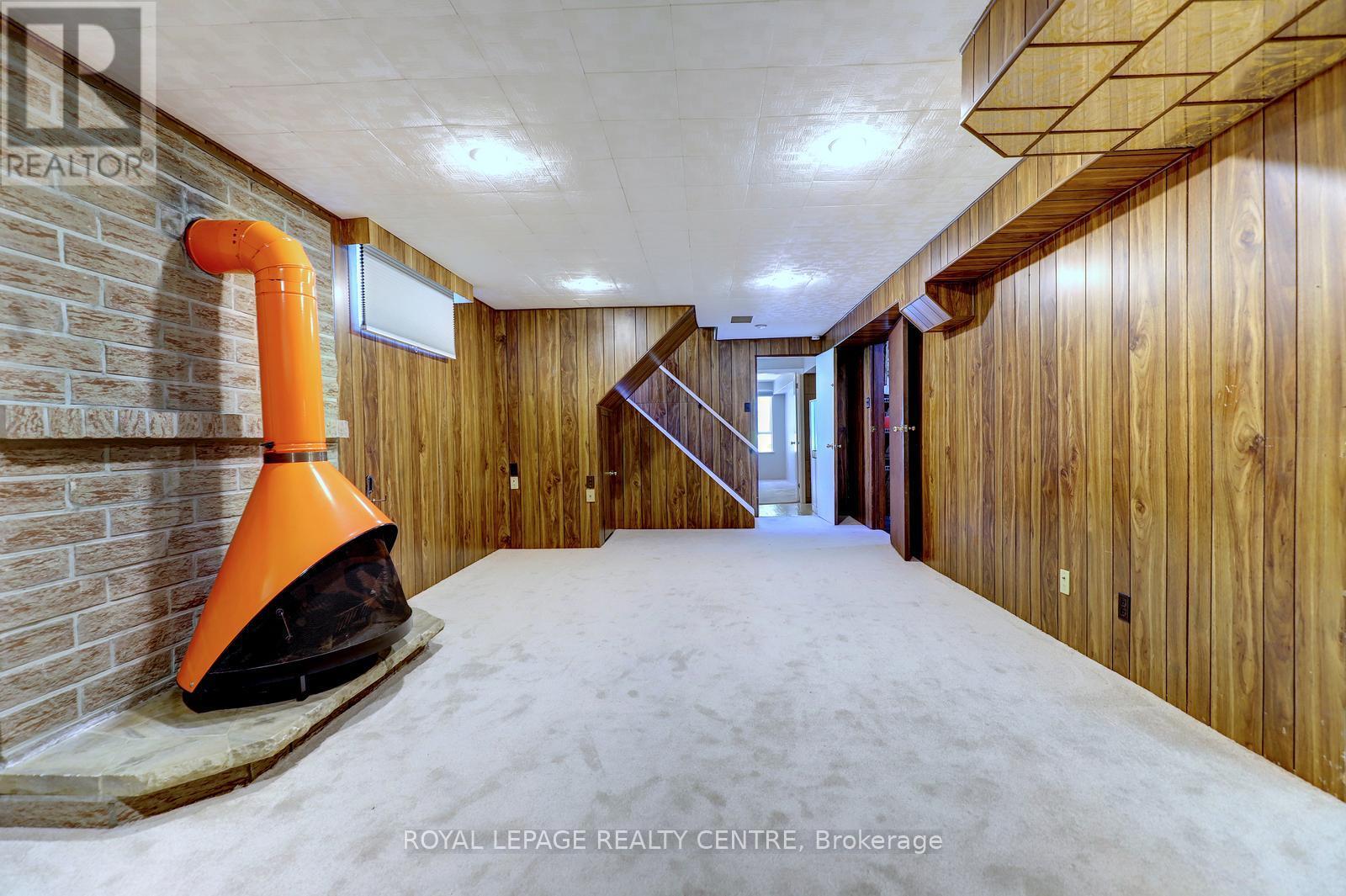 1278 Shamir Crescent, Mississauga, Ontario  L5C 1L1 - Photo 33 - W13625776