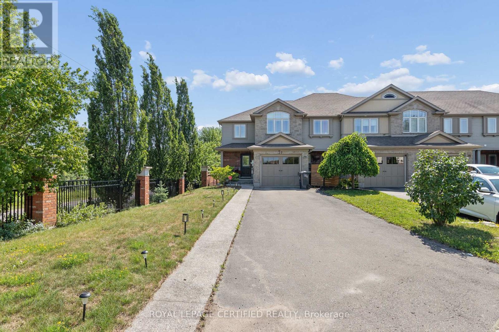 37 Wilkie Crescent, Guelph, Ontario  N1L 0B1 - Photo 3 - X13625556