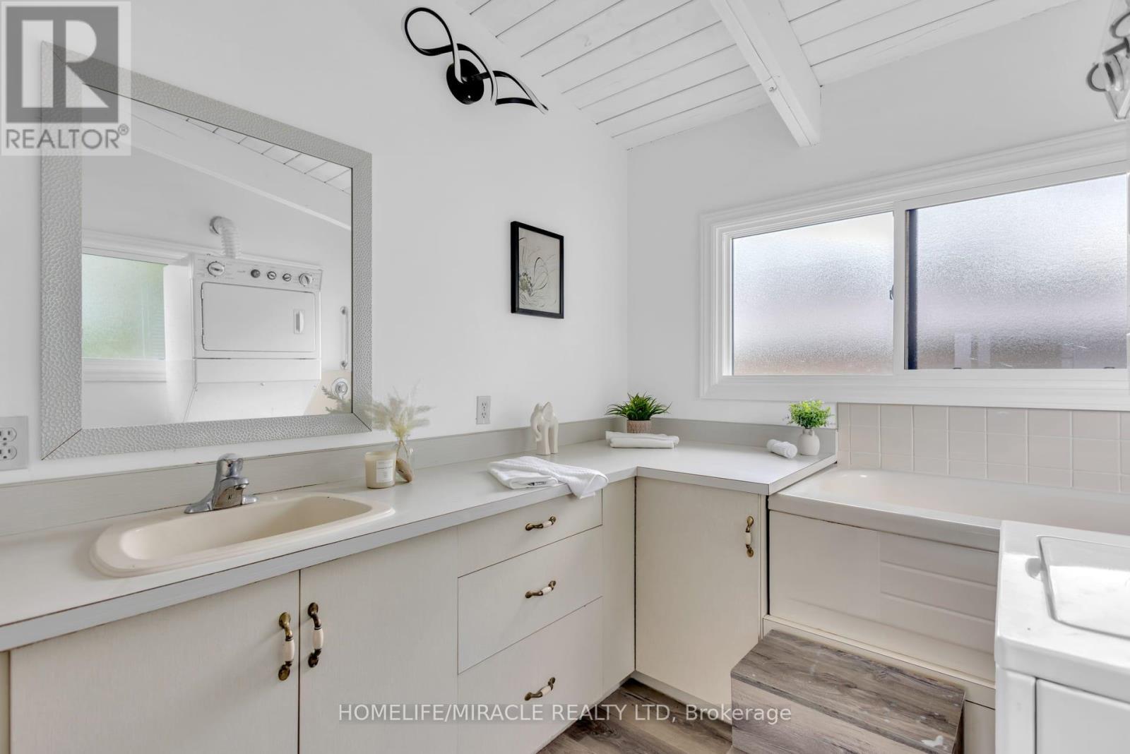 72 Massey Avenue, Kitchener, Ontario  N2C 1M3 - Photo 19 - X13625610