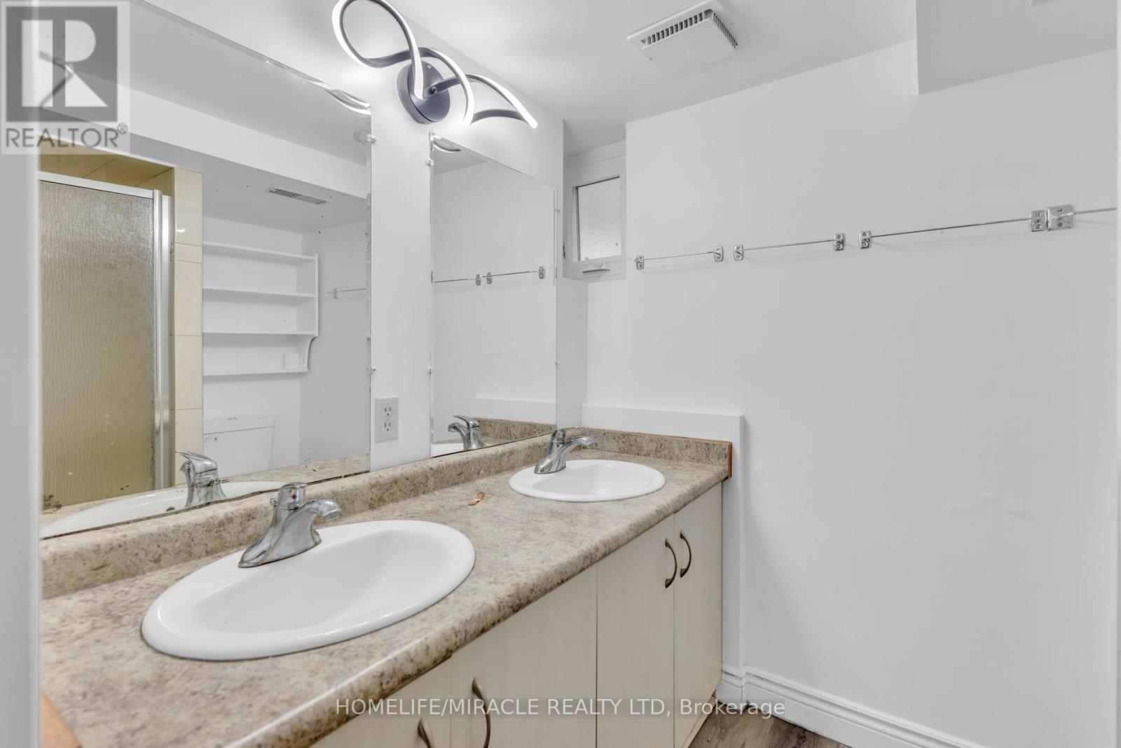 72 Massey Avenue, Kitchener, Ontario  N2C 1M3 - Photo 34 - X13625610