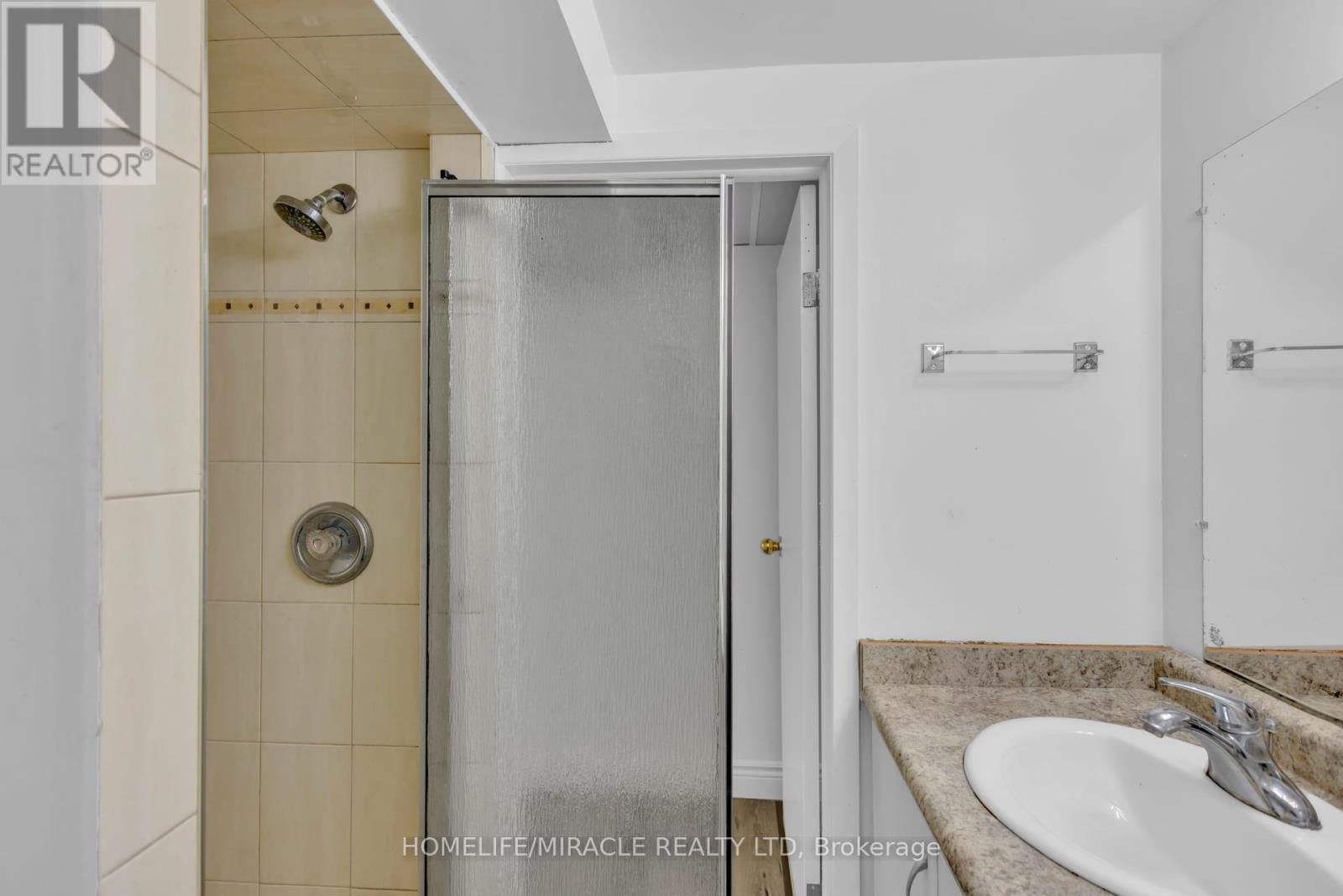 72 Massey Avenue, Kitchener, Ontario  N2C 1M3 - Photo 35 - X13625610