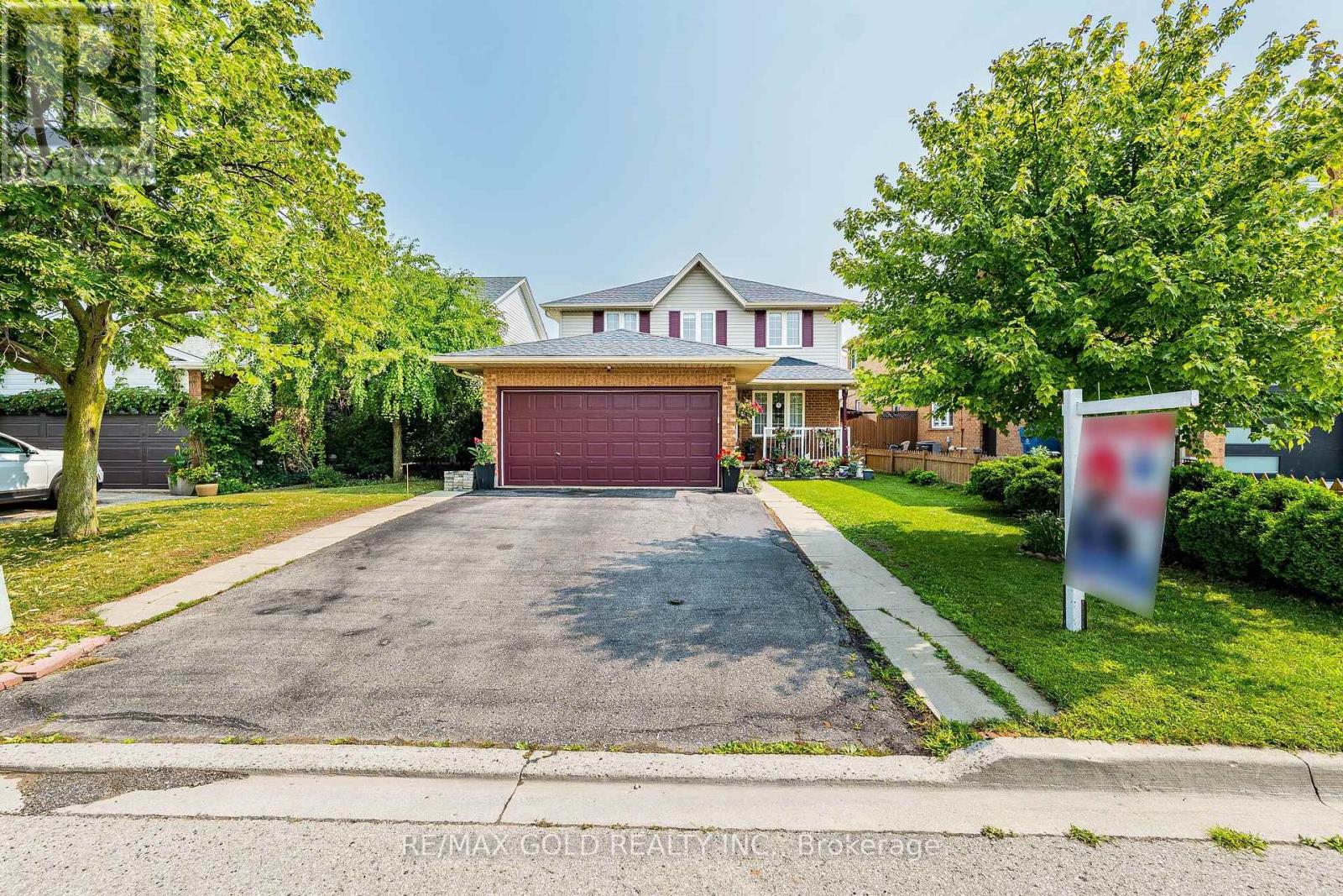 6 Moffatt Lane, Guelph, Ontario  N1G 5E8 - Photo 1 - X13625774