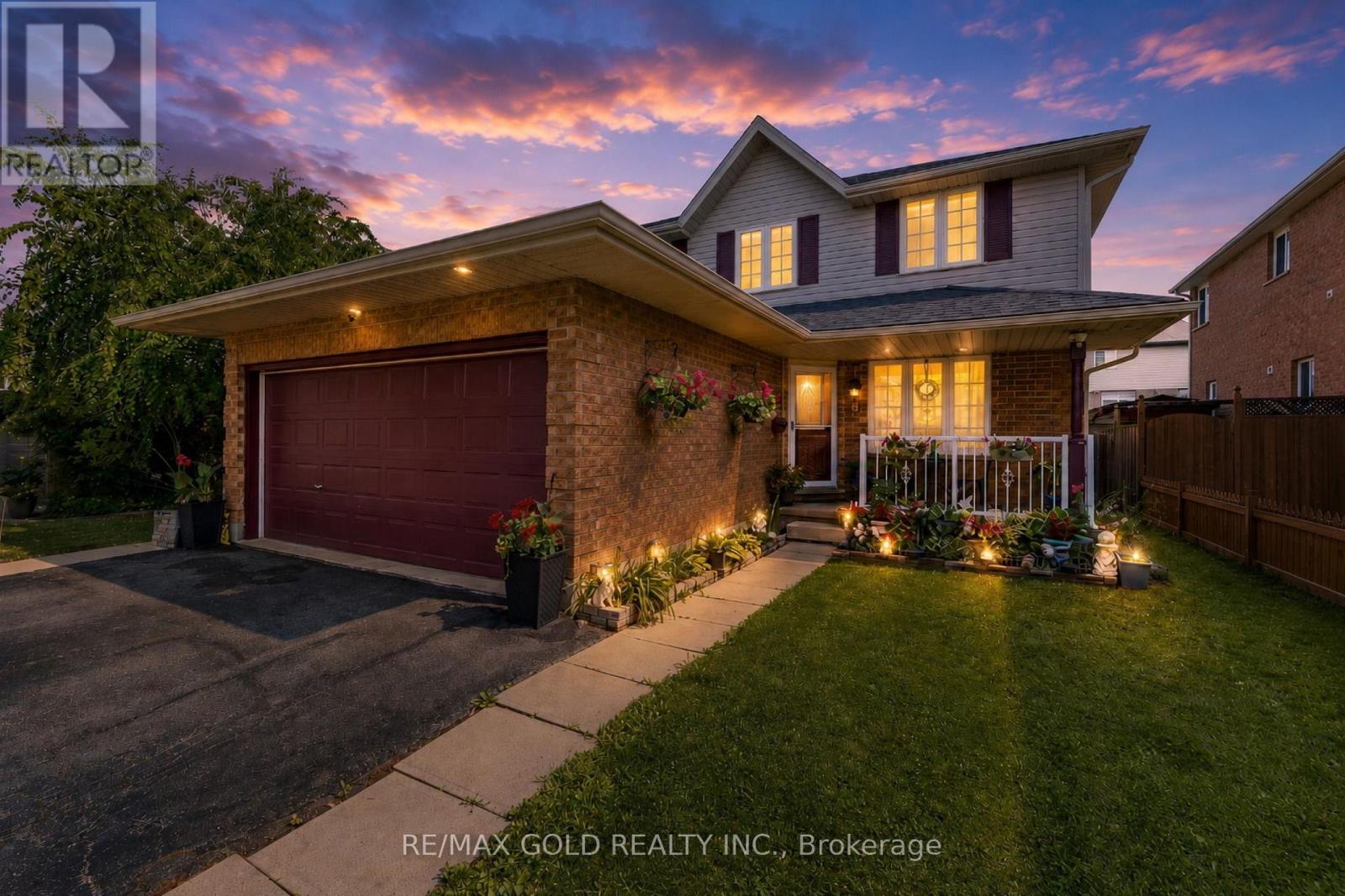 6 Moffatt Lane, Guelph, Ontario  N1G 5E8 - Photo 3 - X13625774