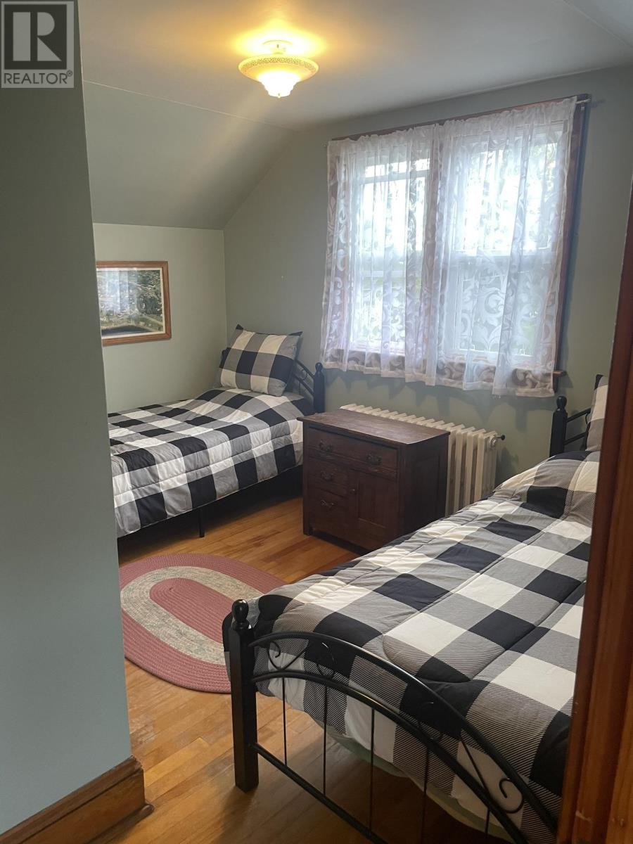 11 Belle Avenue, Souris, Prince Edward Island  C0A 2B0 - Photo 31 - 202619273