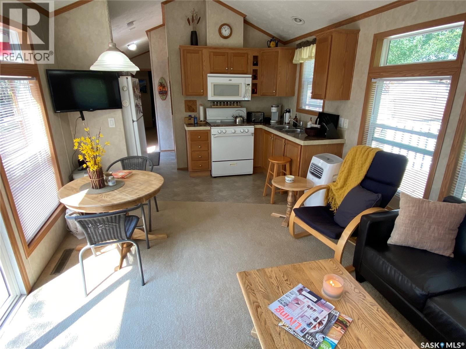 25-26 Eugene Drive, Good Spirit Lake, Saskatchewan  S0A 0A0 - Photo 11 - SK044207