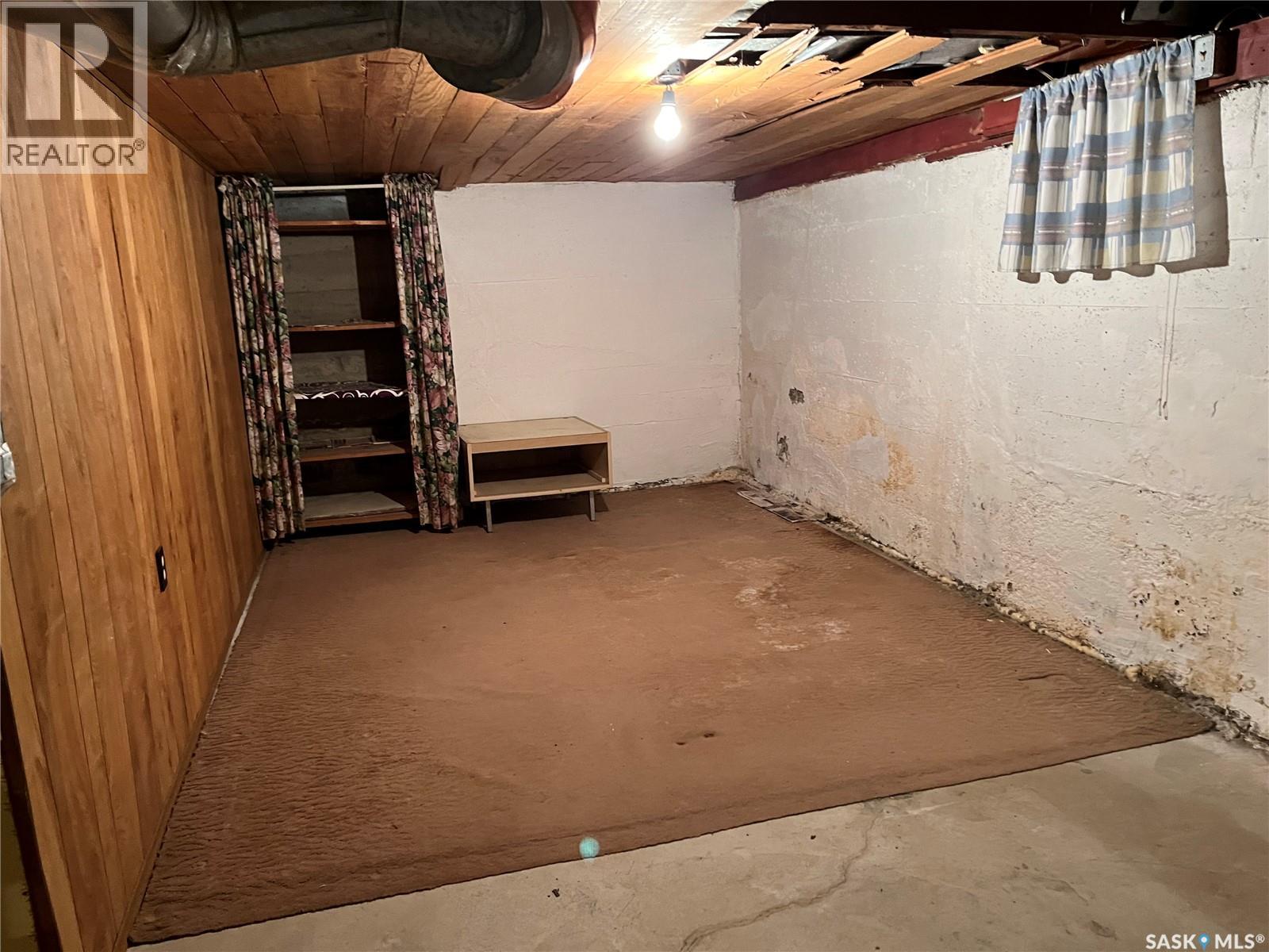 43 2nd Avenue E, Lafleche, Saskatchewan S0H 2K0 - Photo 27 - SK044116