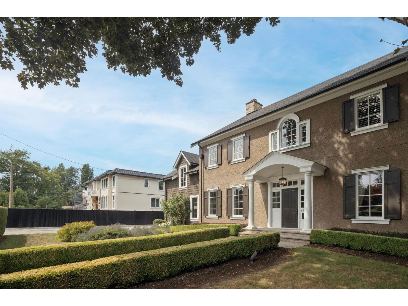 21041 47 Avenue, Langley, British Columbia  V3A 3K6 - Photo 2 - R3150996
