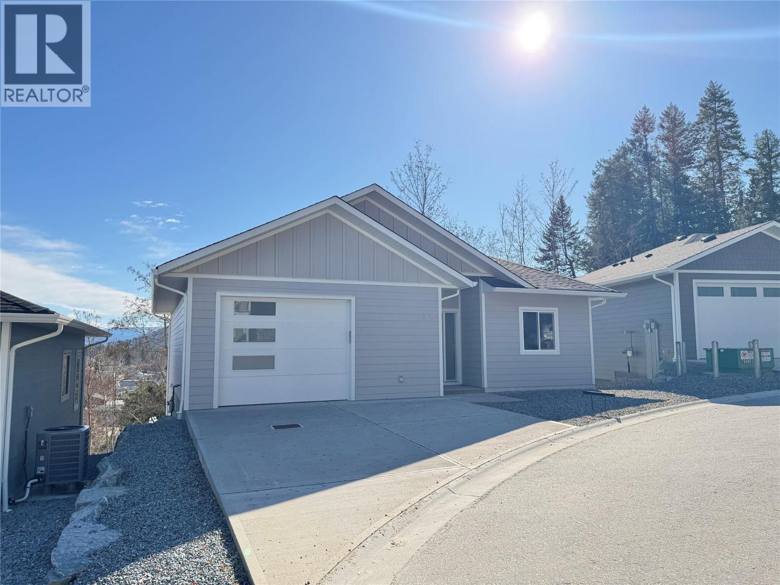 806 Cliff Avenue Unit# 103, Enderby, British Columbia  V0E 1V1 - Photo 2 - 10375273