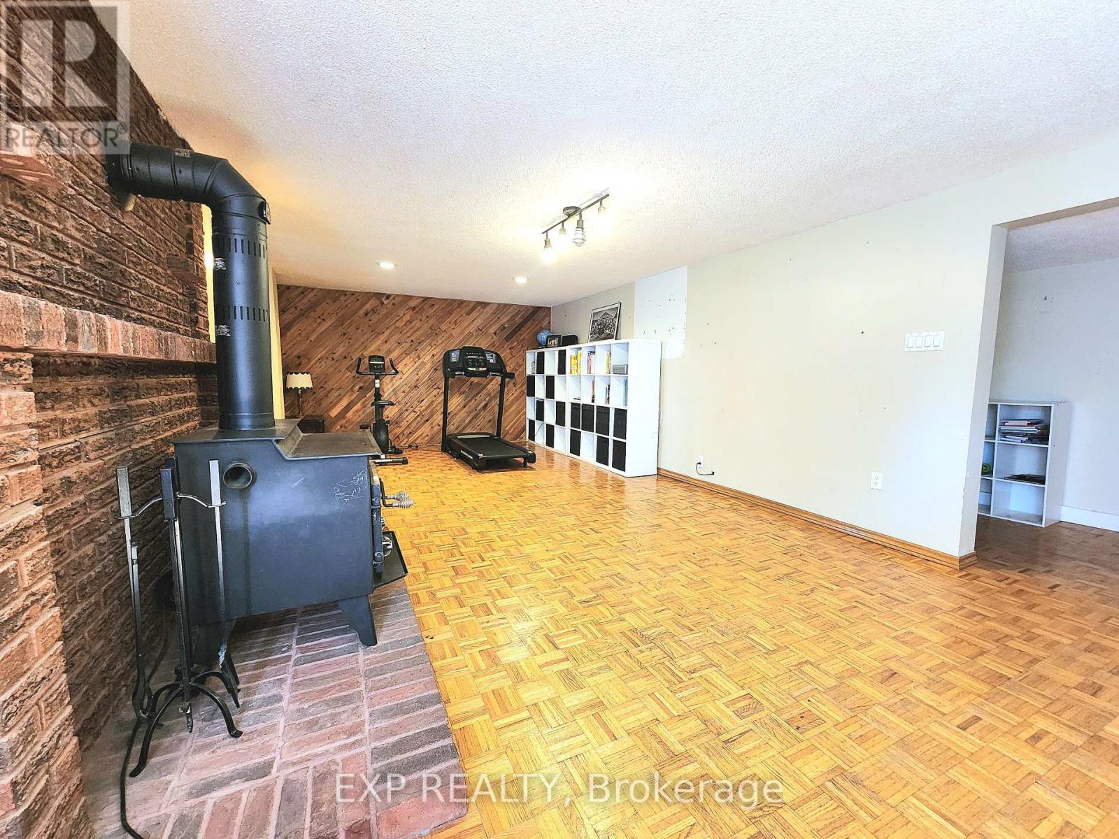 2832 Windwood Drive, Mississauga, Ontario  L5N 1W7 - Photo 15 - W13624384