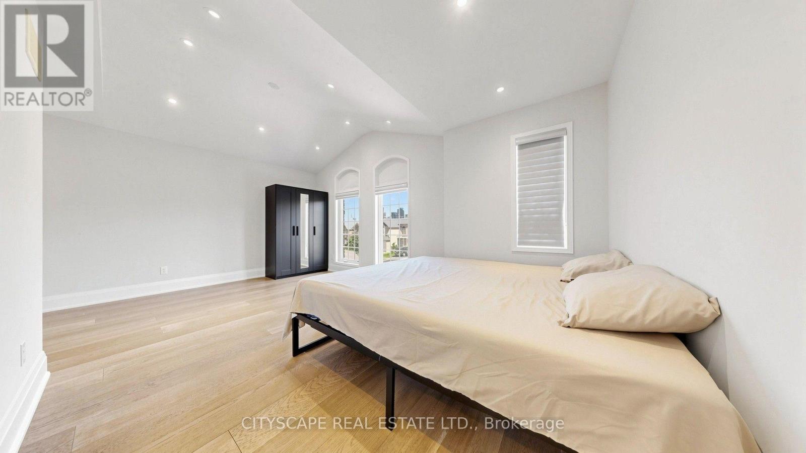 769 White Clover Way, Mississauga, Ontario  L5V 0C2 - Photo 29 - W13625690