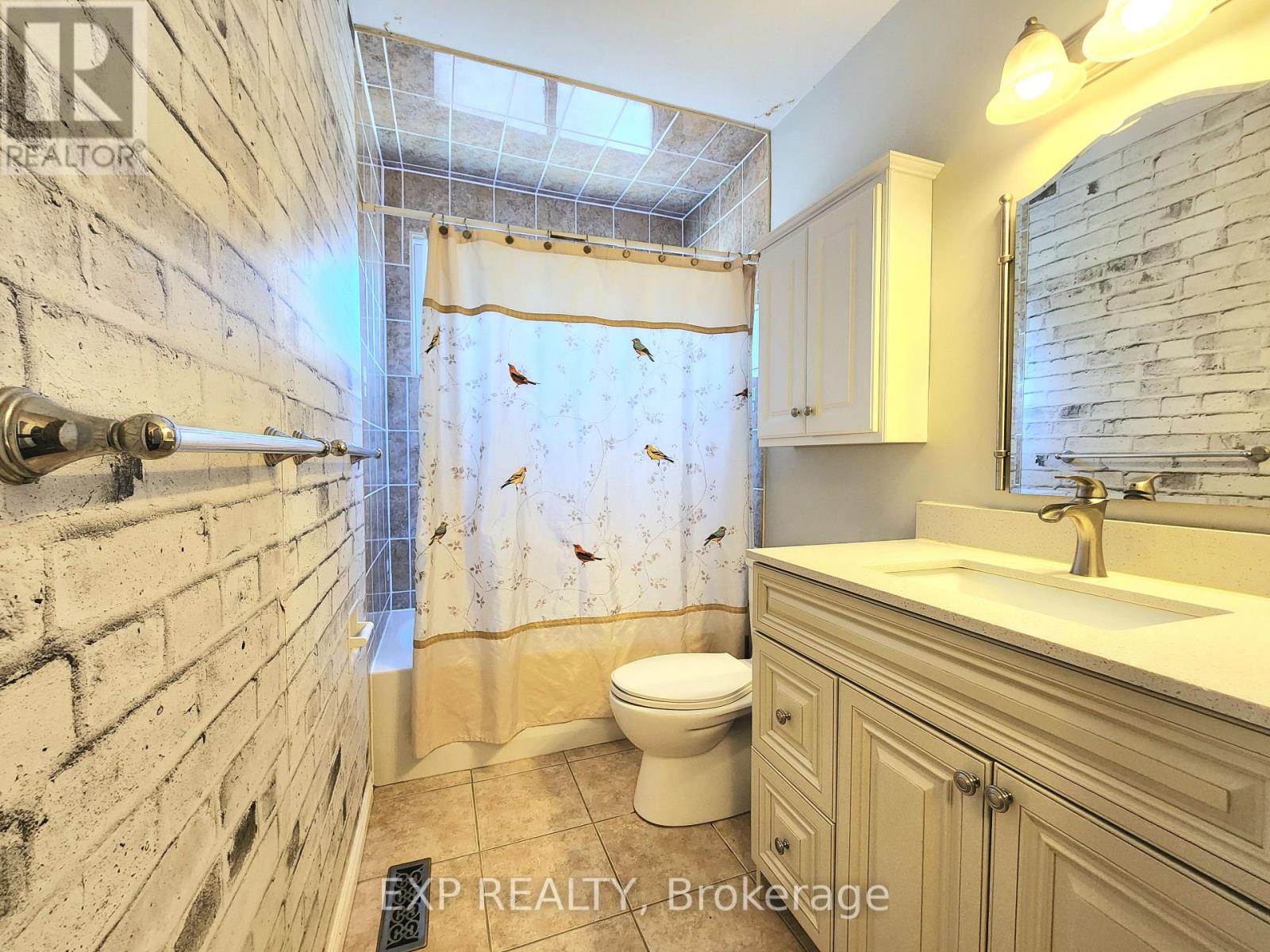 2832 Windwood Drive, Mississauga, Ontario  L5N 1W7 - Photo 9 - W13624384