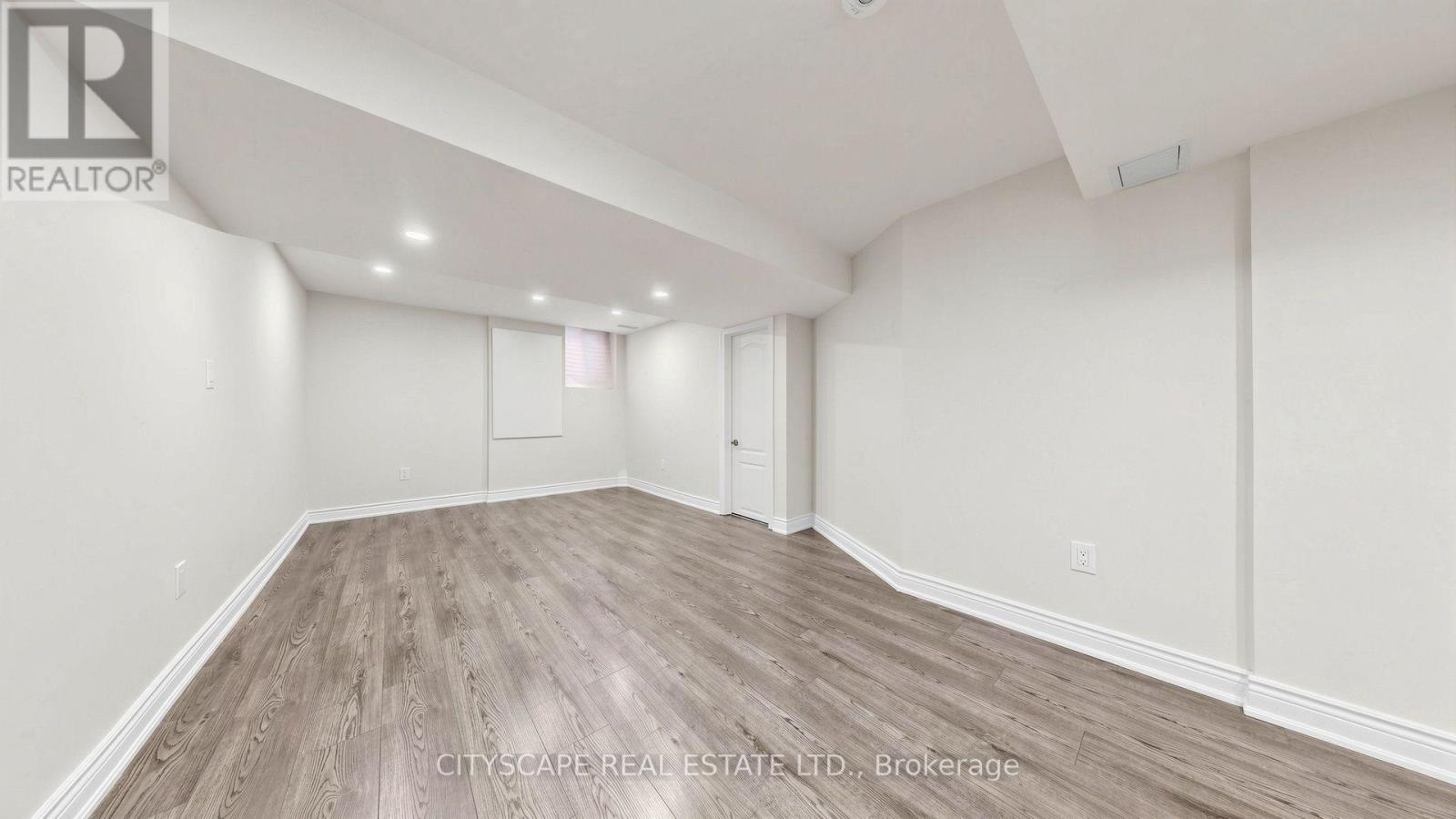 769 White Clover Way, Mississauga, Ontario  L5V 0C2 - Photo 32 - W13625690