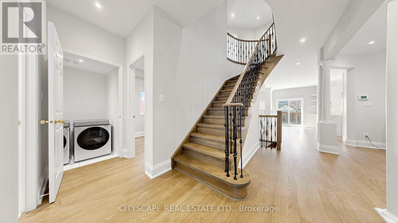 769 White Clover Way, Mississauga, Ontario  L5V 0C2 - Photo 19 - W13625690