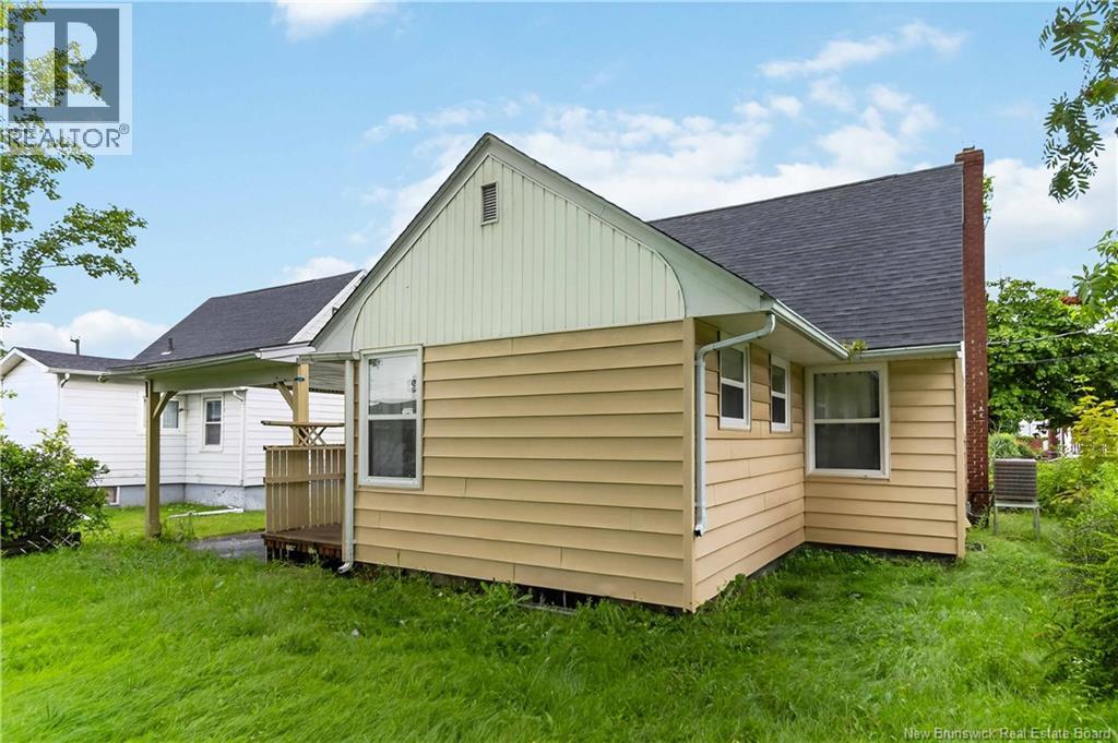 11 Derby Street, Moncton, New Brunswick  E1C 6Y4 - Photo 24 - NB145131