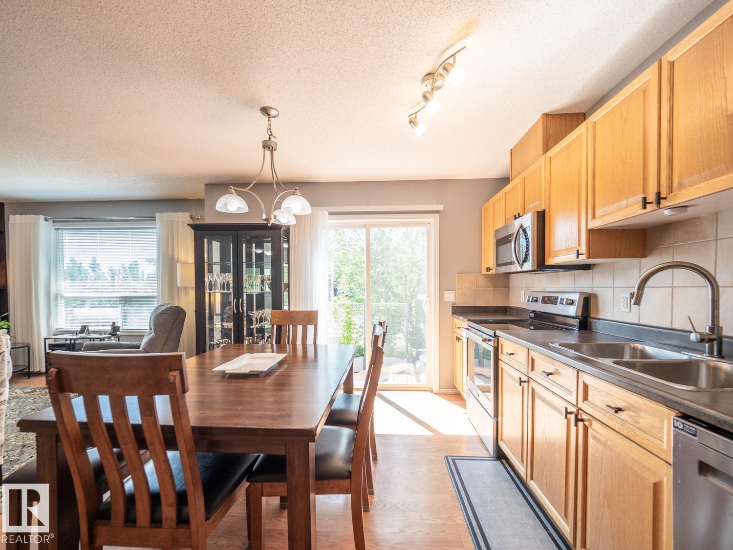 #42 450 Hyndman Cr NW, Edmonton, Alberta  T5A 0E2 - Photo 5 - E4501595
