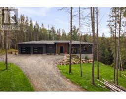 100 MASONS ROAD, Perry, Ontario