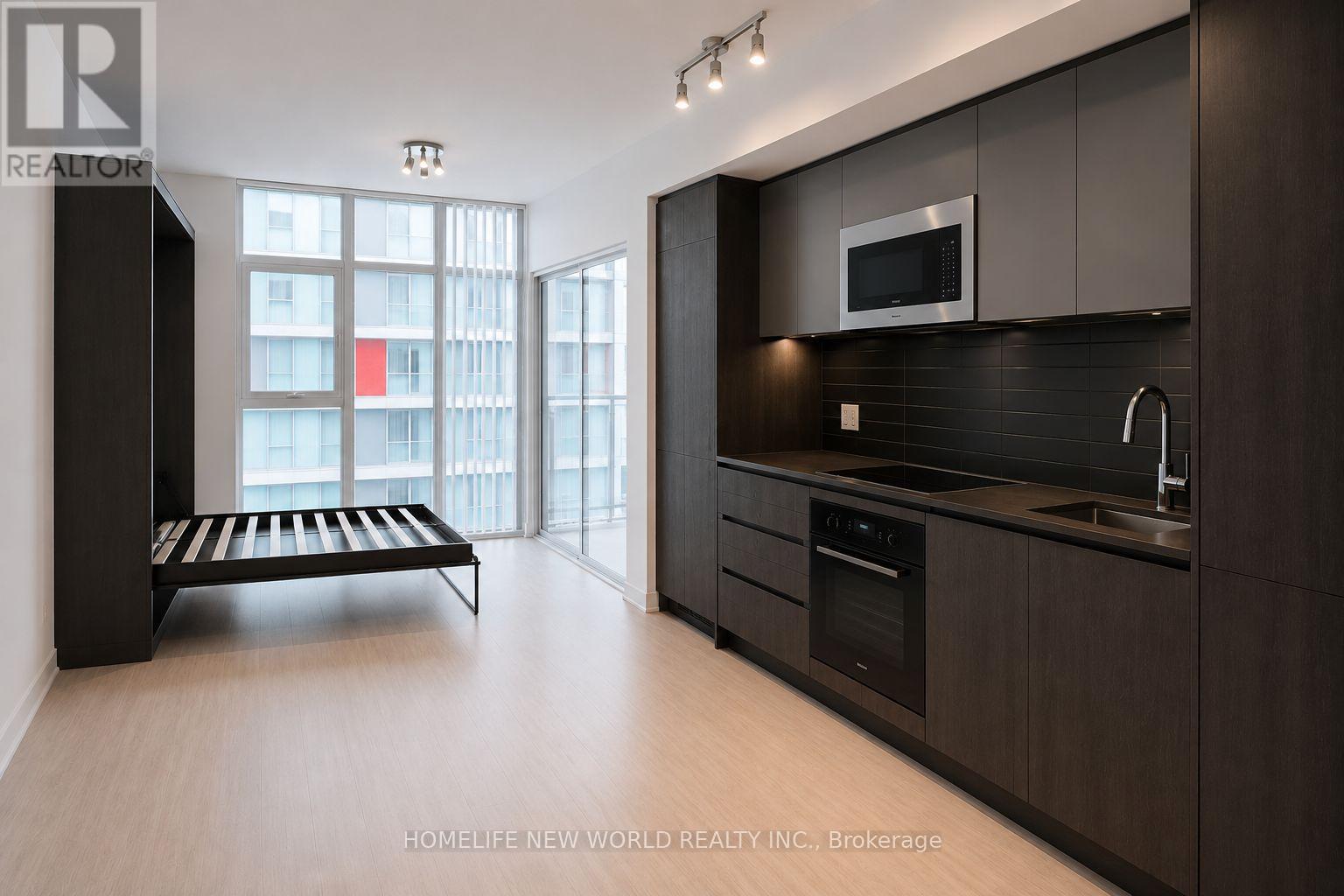 1110 - 400 King Street W, Toronto, Ontario  M5V 0X8 - Photo 8 - C13619404