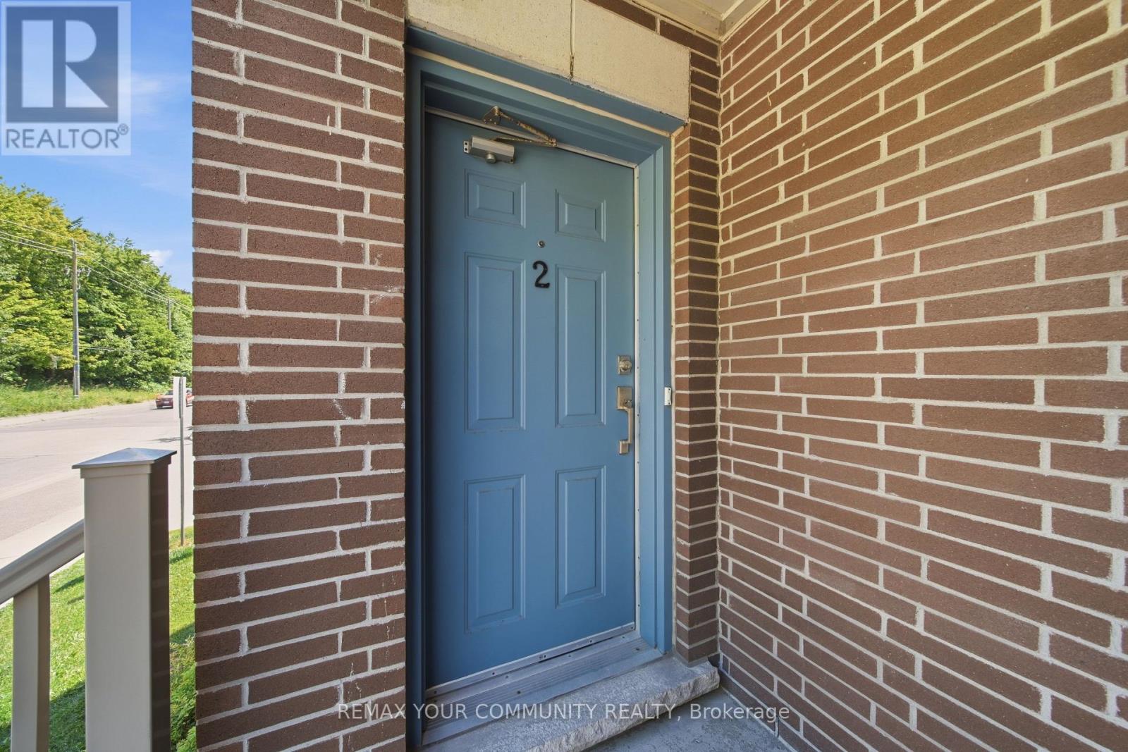 2 - 90 Caledonia Park Road, Toronto, Ontario  M6H 0B1 - Photo 5 - W13625688