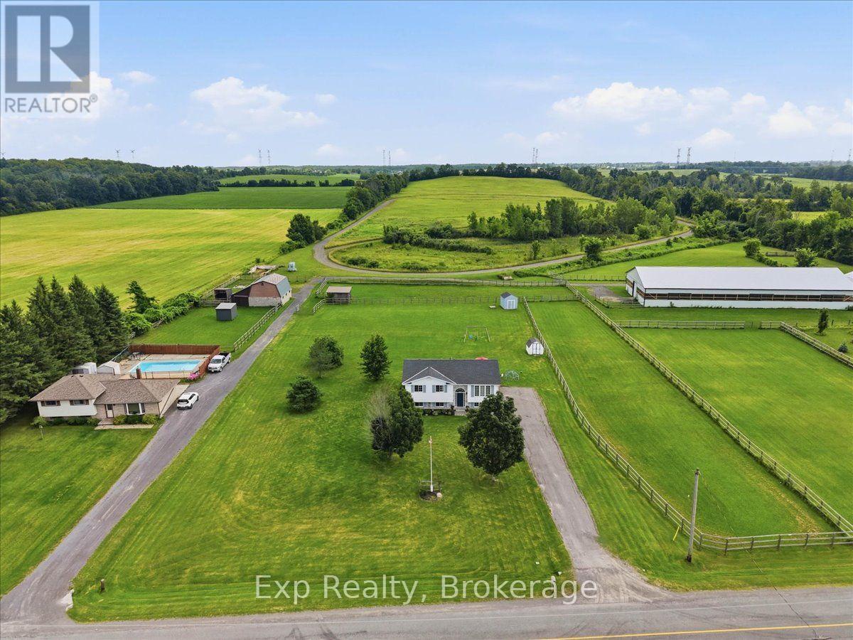 1546 HARMONY ROAD, Belleville, Ontario