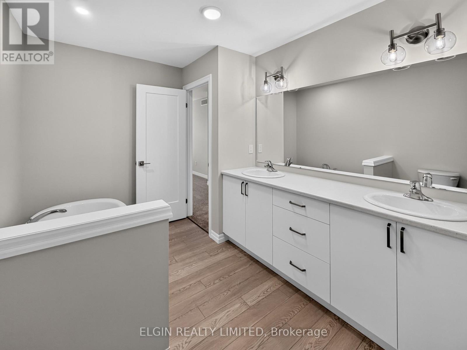 40 Finch Street, Tillsonburg, Ontario  N4G 0L9 - Photo 13 - X13625814