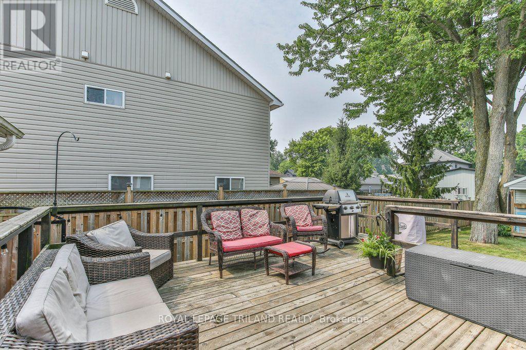 425 Queen Street, Lucan Biddulph, Ontario  N0M 1V0 - Photo 34 - X13625848