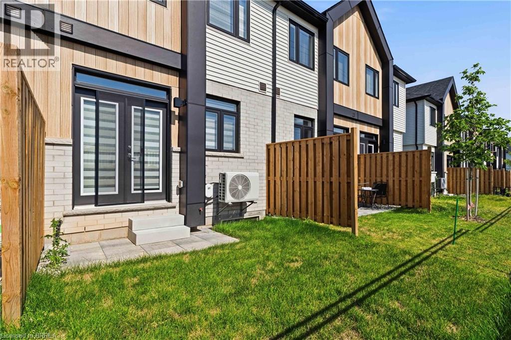 55 Tom Brown Drive Unit# 14, Paris, Ontario  N3L 0N5 - Photo 22 - 40843636