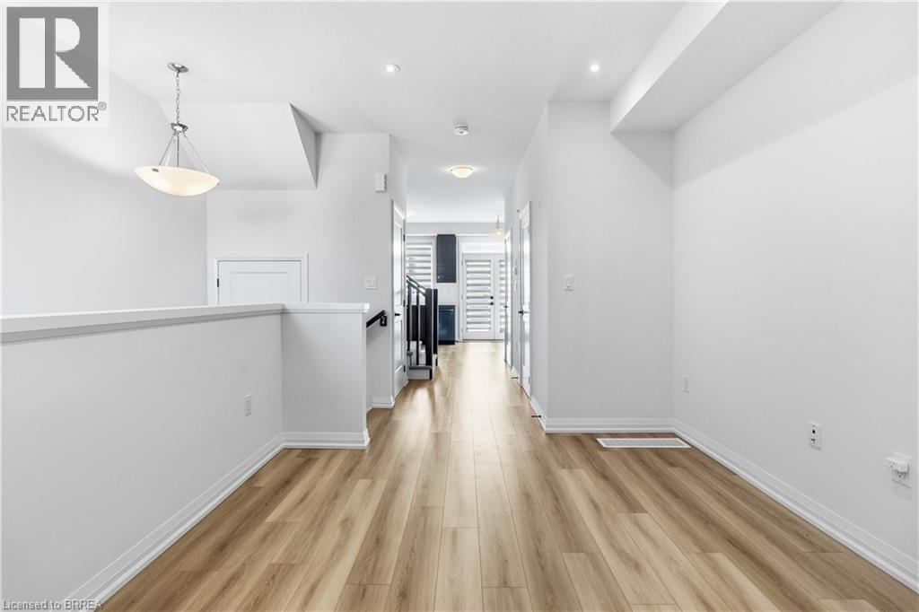 55 Tom Brown Drive Unit# 14, Paris, Ontario  N3L 0N5 - Photo 6 - 40843636