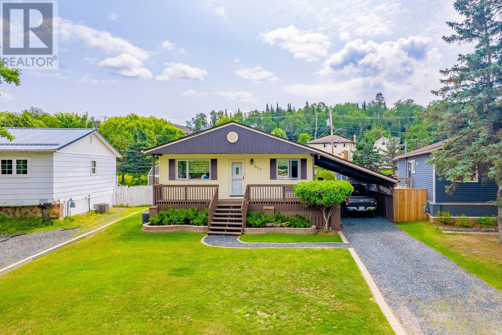 917 Valley Drive, Kenora, Ontario