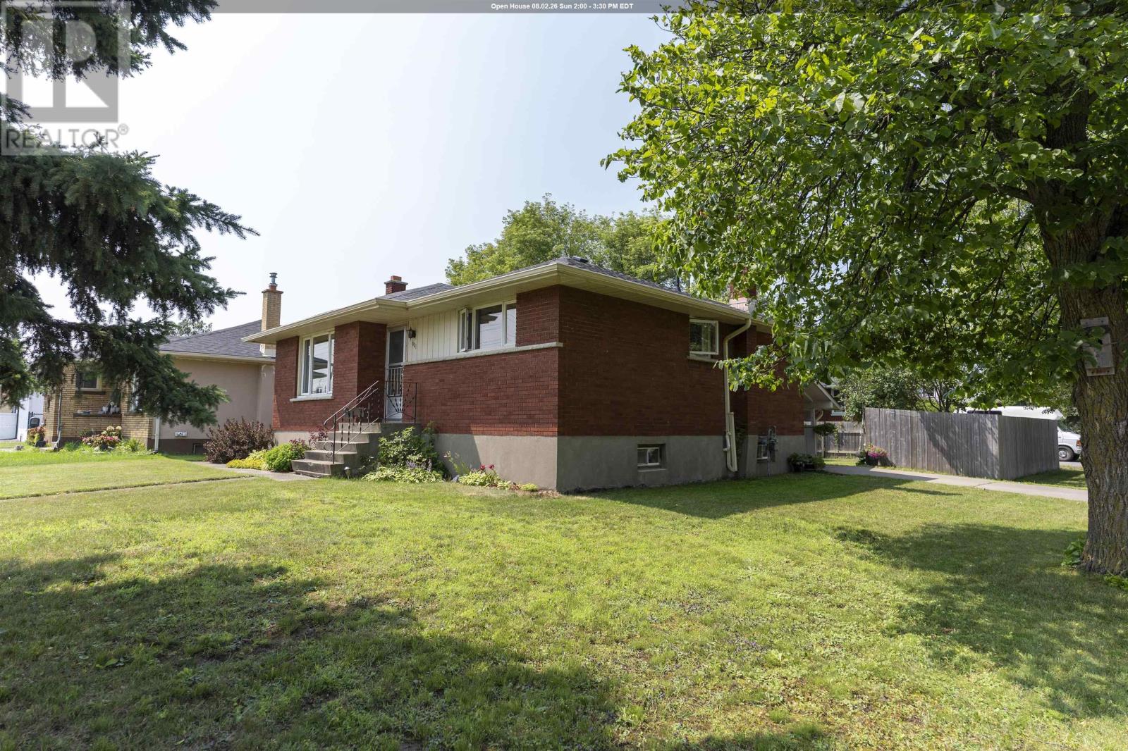 601 Edward ST S, Thunder Bay, Ontario