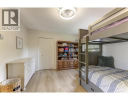 687 Barnaby Road, Kelowna, British Columbia  V1W 4N8 - Photo 46 - 10396384