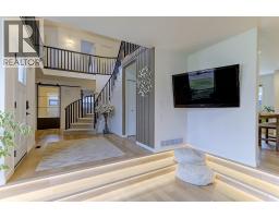 687 Barnaby Road, Kelowna, British Columbia  V1W 4N8 - Photo 6 - 10396384