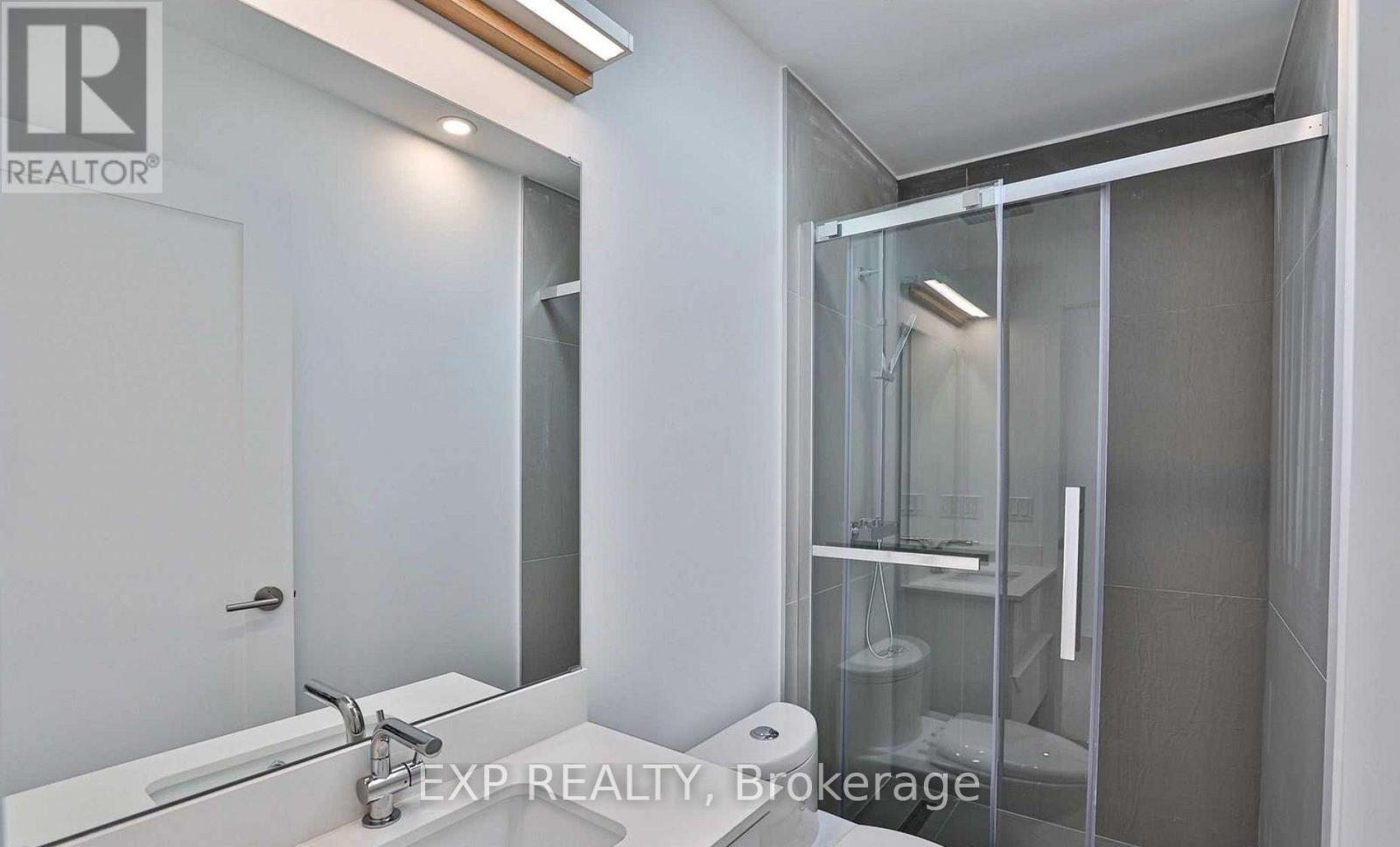 C - 452 Montrose Avenue, Toronto, Ontario  M6G 3H1 - Photo 15 - C13625890