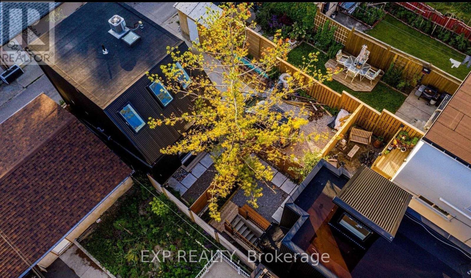 C - 452 Montrose Avenue, Toronto, Ontario  M6G 3H1 - Photo 19 - C13625890