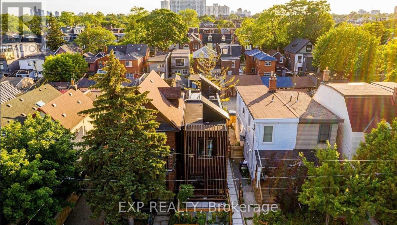 C - 452 Montrose Avenue, Toronto, Ontario  M6G 3H1 - Photo 22 - C13625890