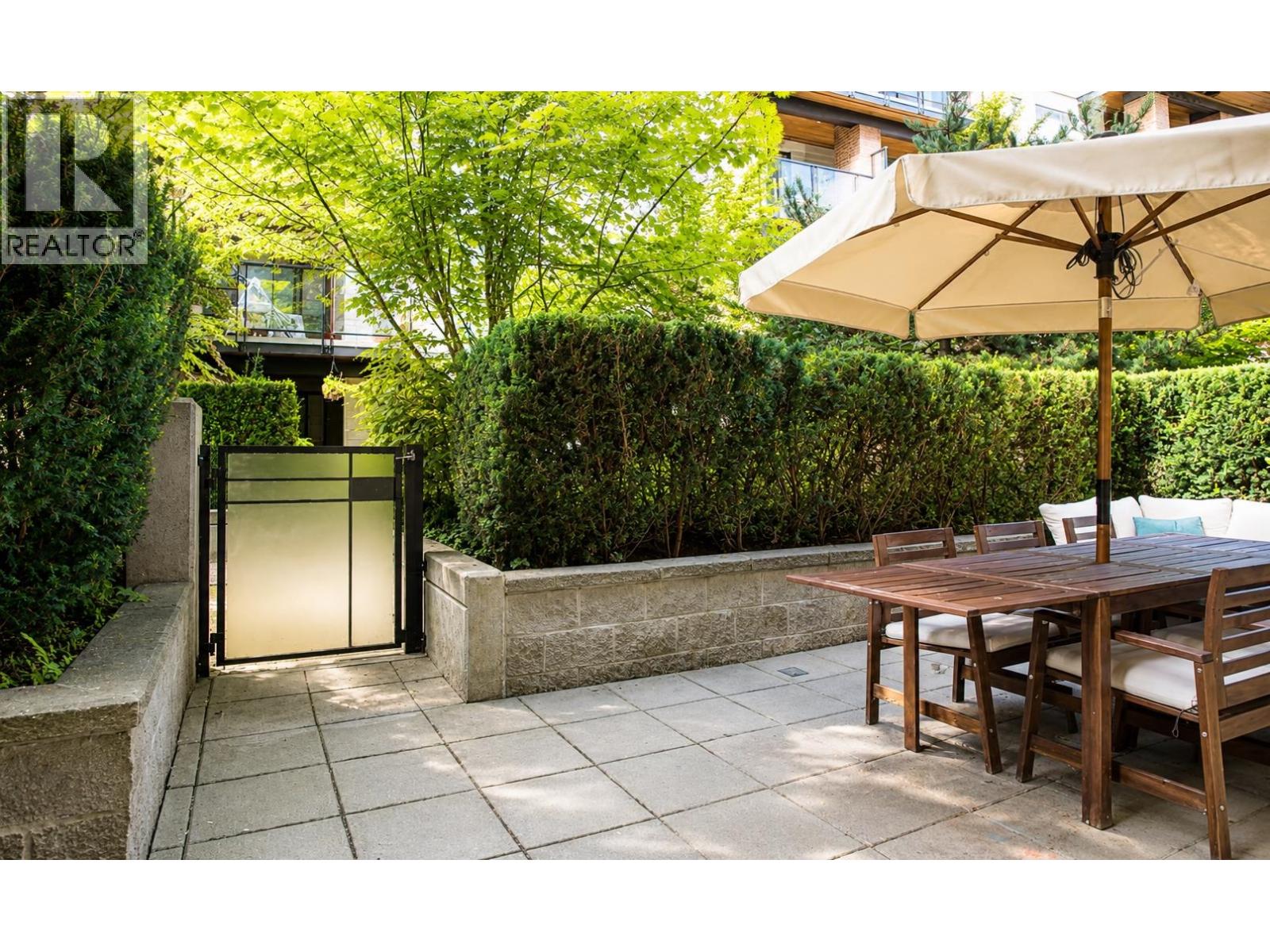 103 719 W 3rd Street, North Vancouver, British Columbia  V7M 0E7 - Photo 2 - R3151561