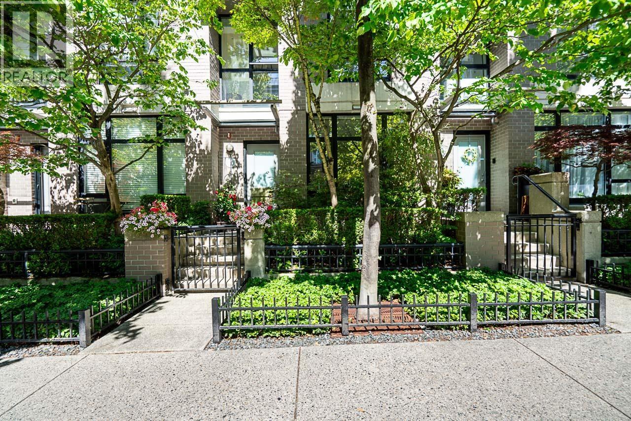 1261 RICHARDS STREET, Vancouver, British Columbia