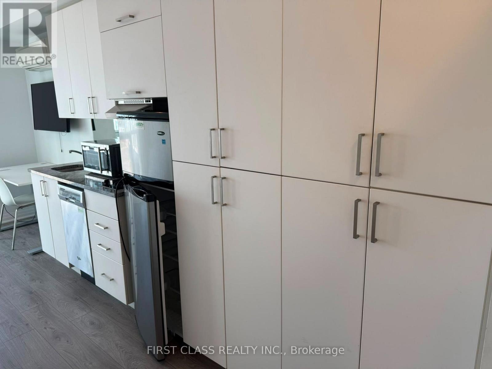 305 - 1900 Simcoe Street N, Oshawa, Ontario  L1G 0C1 - Photo 4 - E13625820