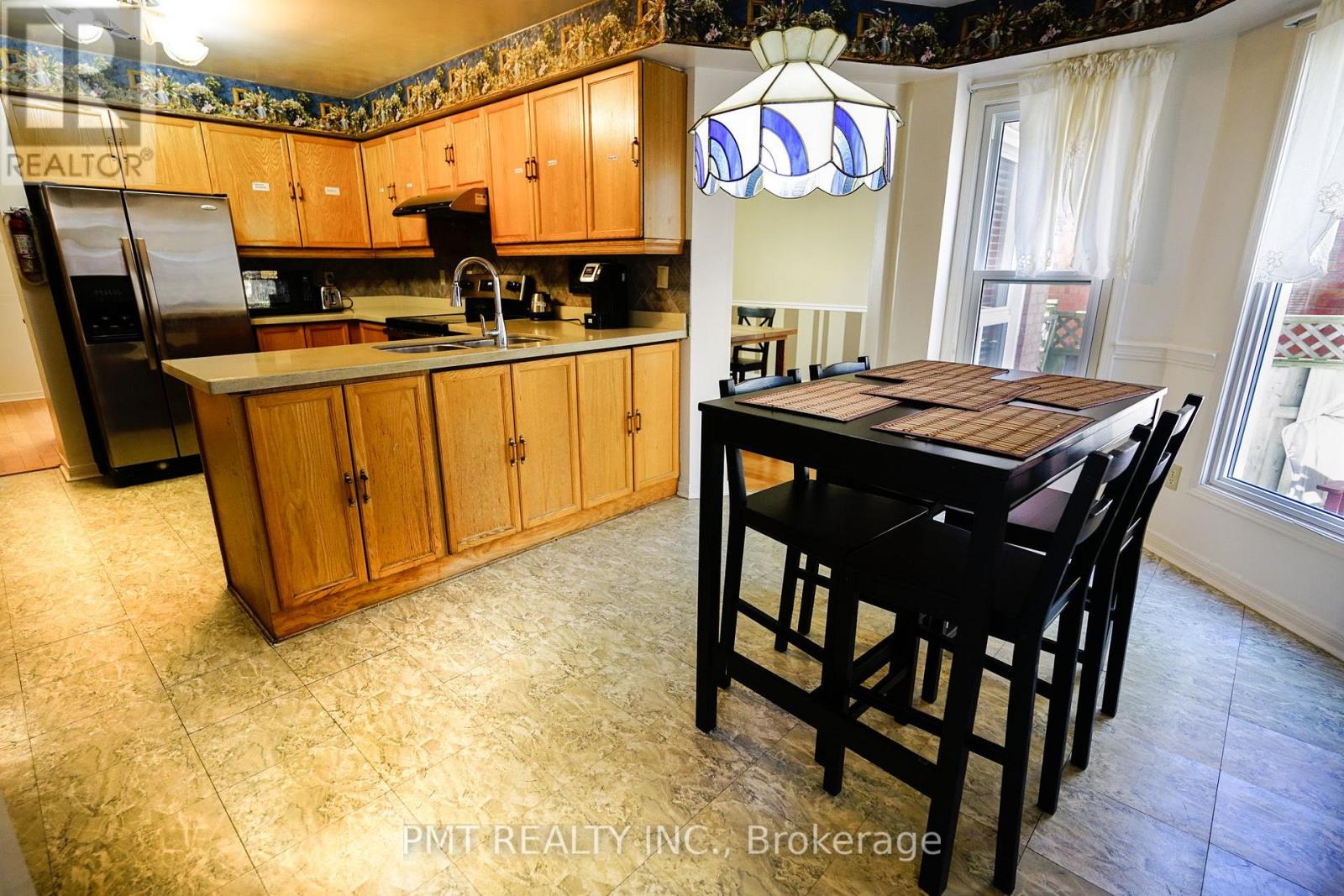 Main - 26 Dartmoor Drive, Toronto, Ontario  M1E 5B2 - Photo 7 - E13625884