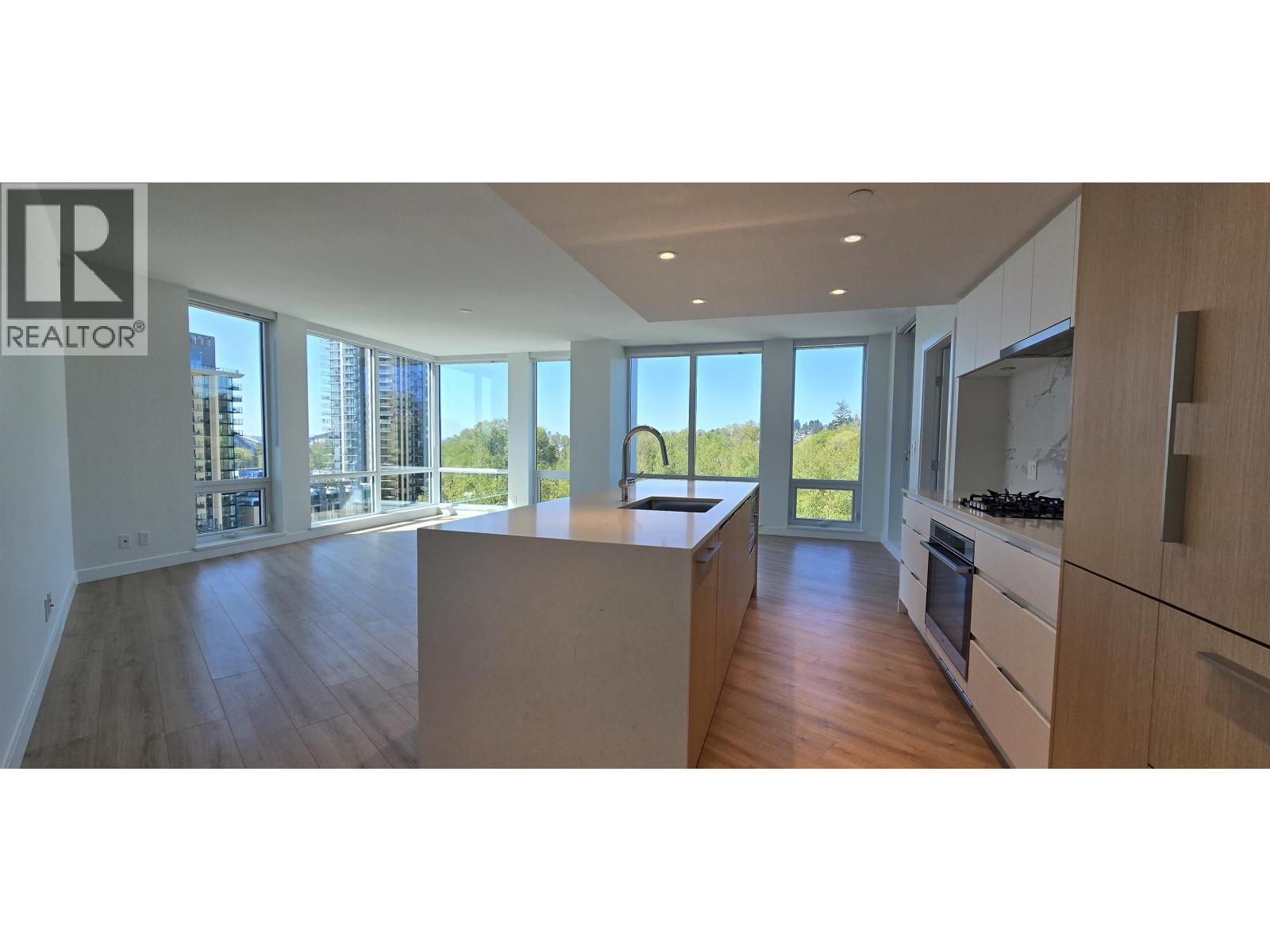 907 1500 Fern Street, North Vancouver, British Columbia  V7J 0E6 - Photo 4 - R3151587