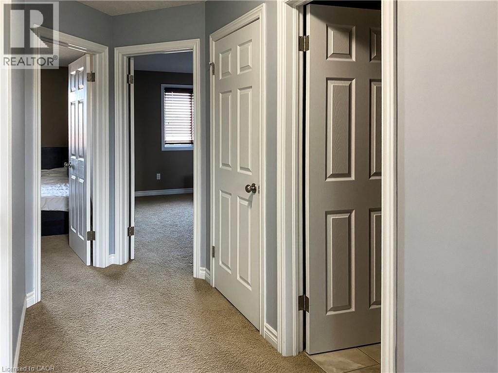 180 Huck Crescent, Kitchener, Ontario  N2N 0A3 - Photo 11 - 40851859