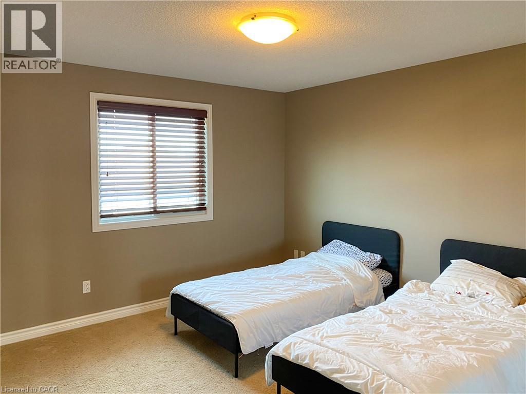 180 Huck Crescent, Kitchener, Ontario  N2N 0A3 - Photo 18 - 40851859
