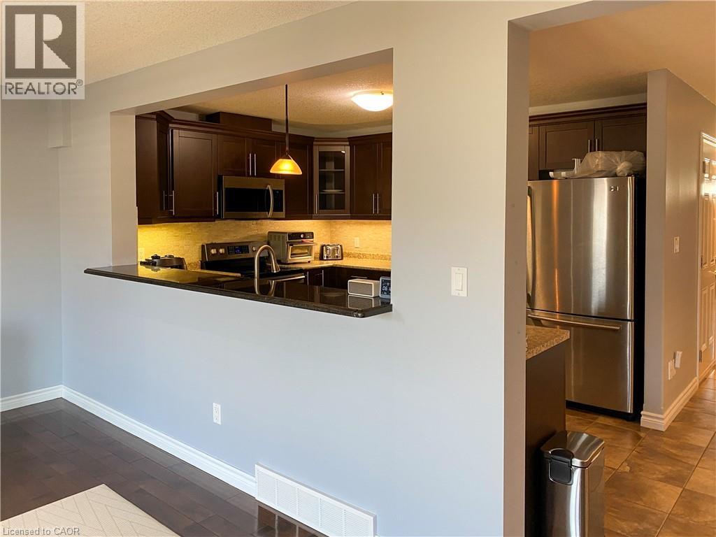180 Huck Crescent, Kitchener, Ontario  N2N 0A3 - Photo 5 - 40851859