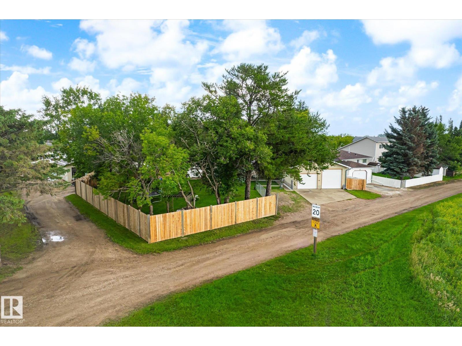 4921 47 Av, Legal, Alberta  T0G 1L0 - Photo 56 - E4501597