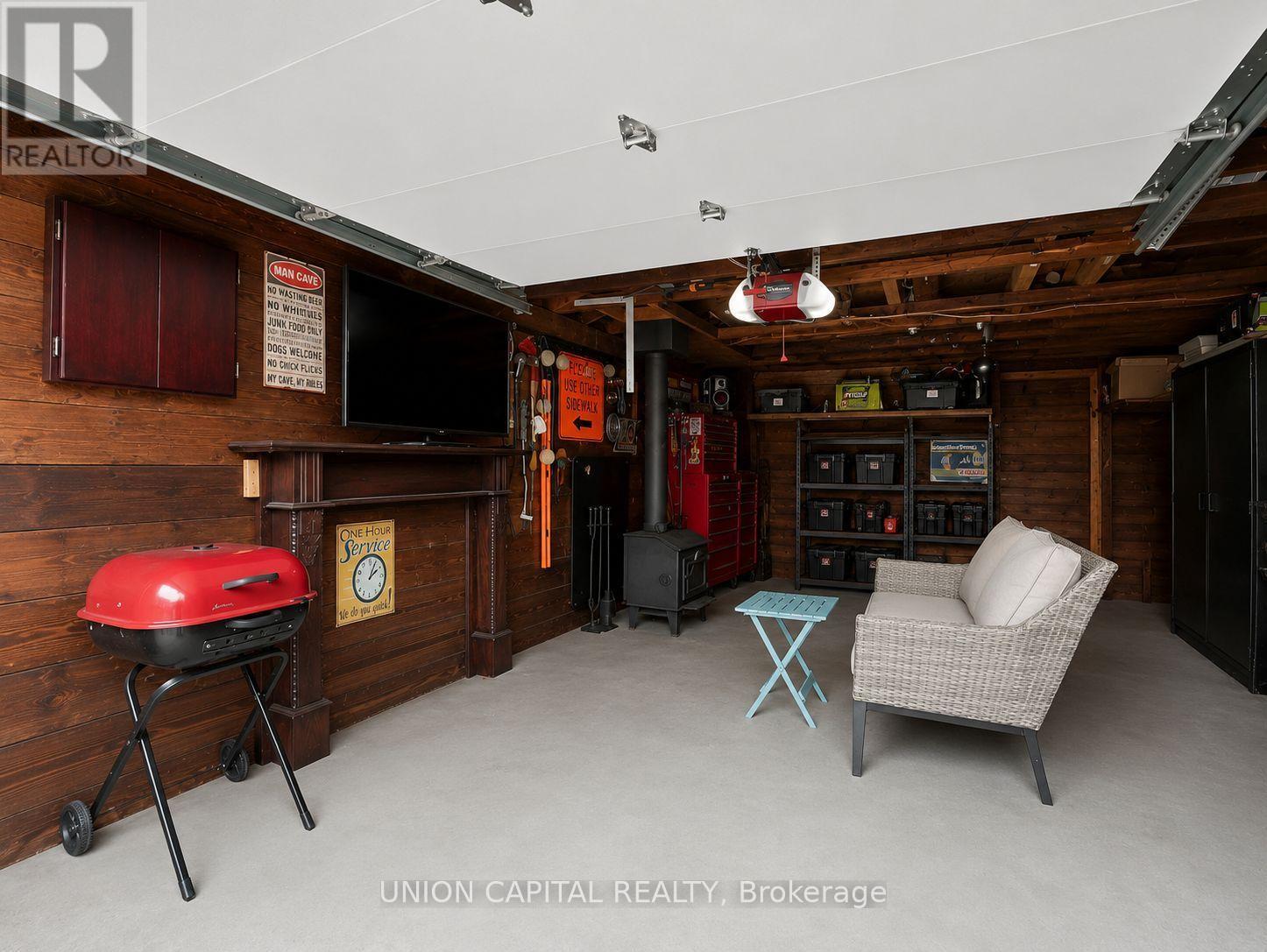 81 Maybourne Avenue, Toronto, Ontario  M1L 2W3 - Photo 46 - E13617840